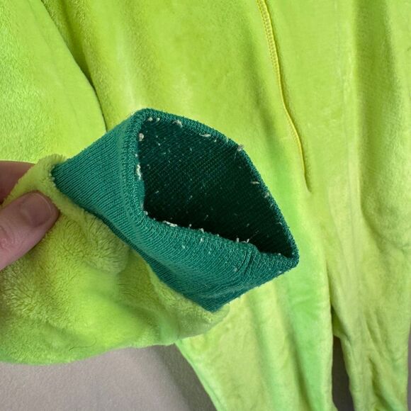 Moriah Elizabeth One Piece Jumpsuit Pickle Fleece Pajama Kids Medium Green Dino - Picture 3 of 13